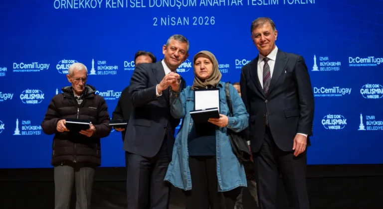 İzmir’de dev yatırım hamlesi.. Yüzlerce projeye açılış ve temel