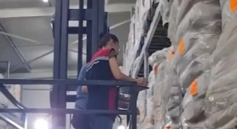 İzmir’de Gıda Denetiminde Şok: Bin Ton Süt Ürünü El Konuldu!