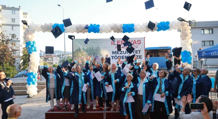 İzmir'de hayatlarının ikinci baharında kep sevinci