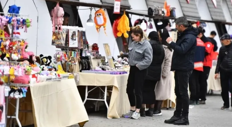 İzmir’de sevgi dolu bir festival







