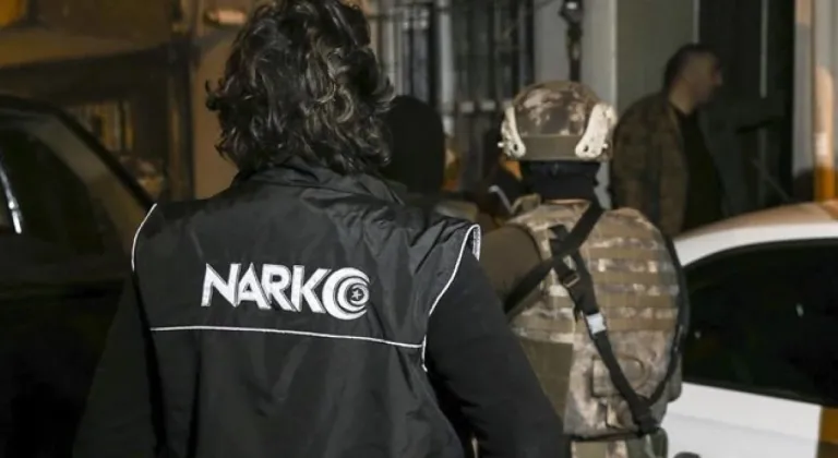 İzmir’de torbacı operasyonu: 18 şüpheli tutuklandı