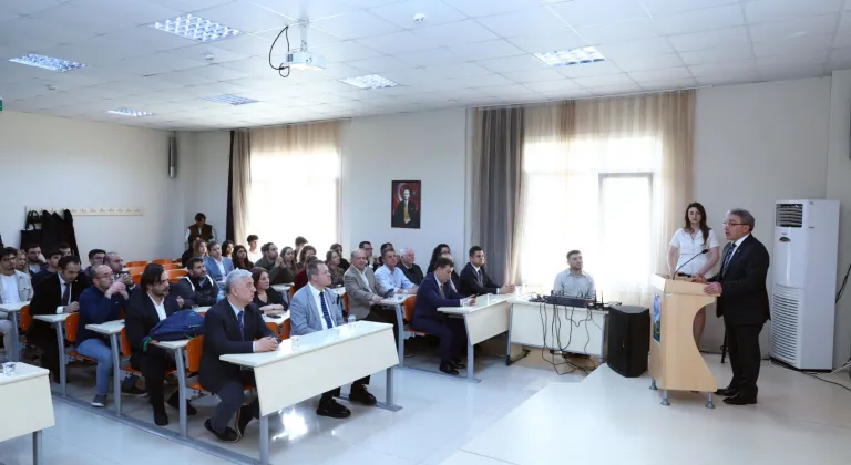 İzmir'de yenilenebilir enerji çalıştayı