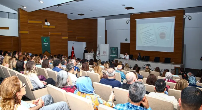 İzmir’de “Yeşilay İzmir Sağlıklı Yaşam Ligi” Projesi için rehber öğretmenler eğitildi