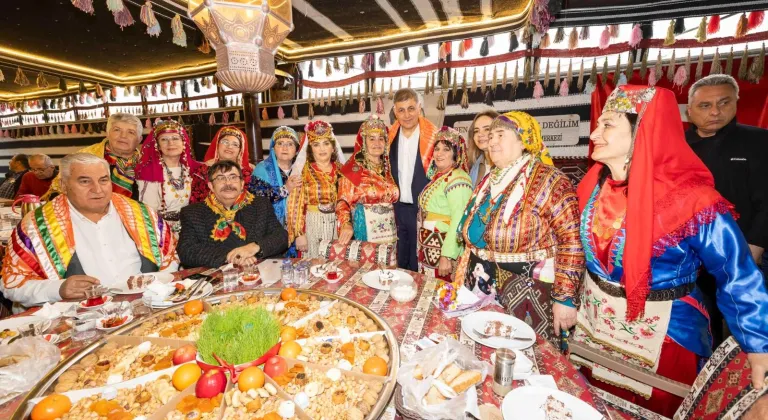 İzmir'de Yörük ve Türkmenlerle çifte bayram coşkusu