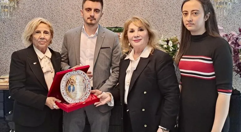 İzmirli gönüllülerden Kahramanmaraş'a anlamlı vefa