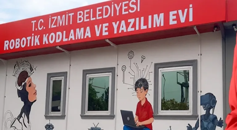 İzmit Belediyesi'nden Robotik Kodlama ve Yazılım Evi