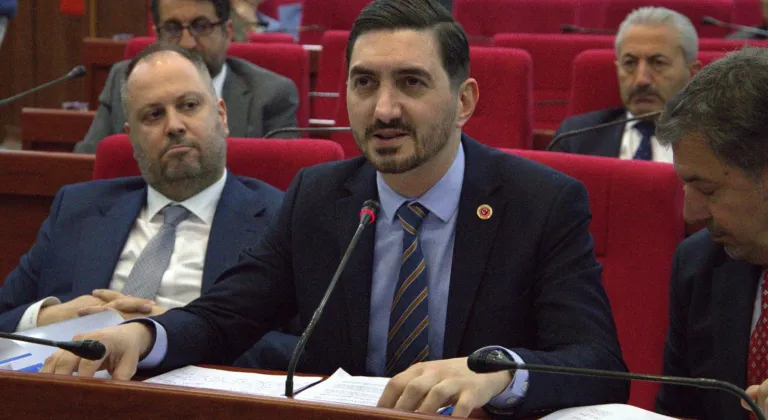 İzmit Meclisi'nde şiddet olaylarına tepki