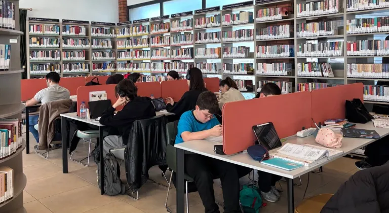 İzmit Millet Kütüphanesi bayramın ilk günü açık