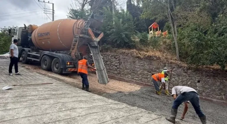 İzmit’te Kabaran Çeşme Sokak Trafiğe Açıldı
