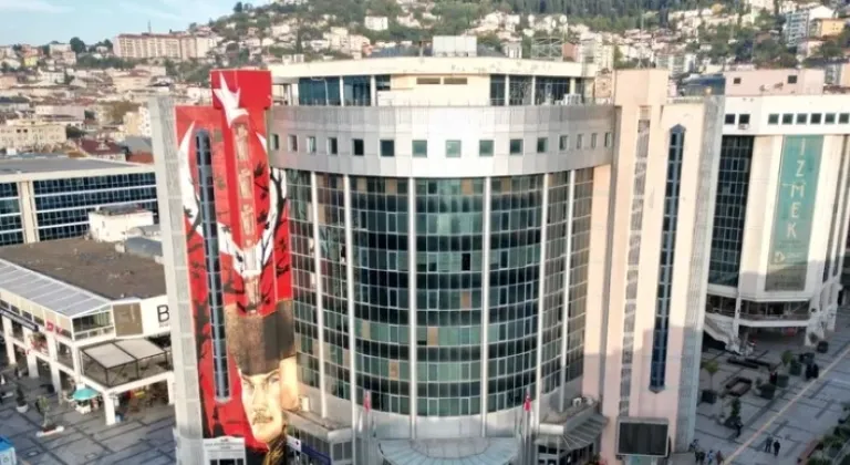 İzmit'te Maaşlar Asgari Ücretin İki Katından Fazla