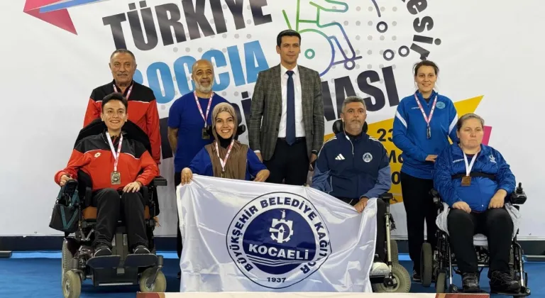 Kağıtspor başarıya ambargo koydu