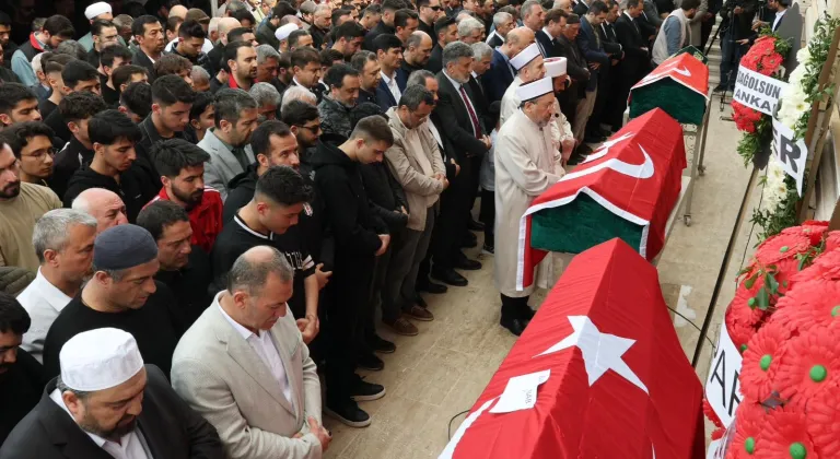 Kahramanmaraş’taki saldırının kurbanları gözyaşlarıyla uğurlandı