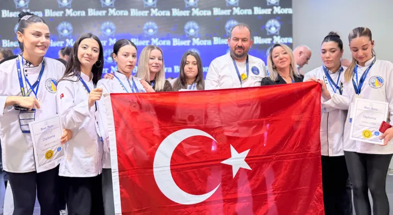 Karabağlar Nene Hatun MTAL'e Gastronomi Festivali'nden 9 madalya