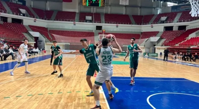 Karatay Belediyespor Şampiyonluk Yolunda Emin Adımlarla