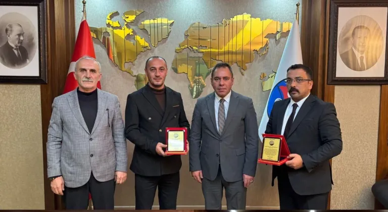 Kars Belediyesi’nde "Sıfır Bütçe" ile büyük başarı: Başkan Senger’den anlamlı ödül