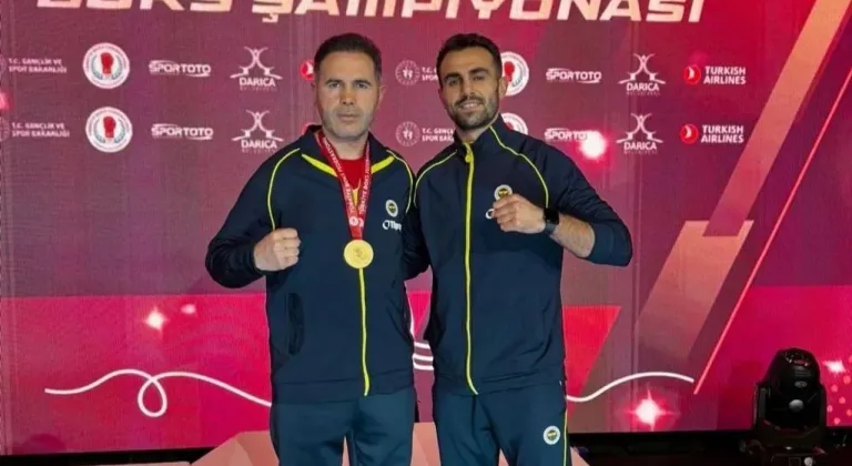 Karslı boksör Necat Ekinci, Türkiye şampiyonu oldu