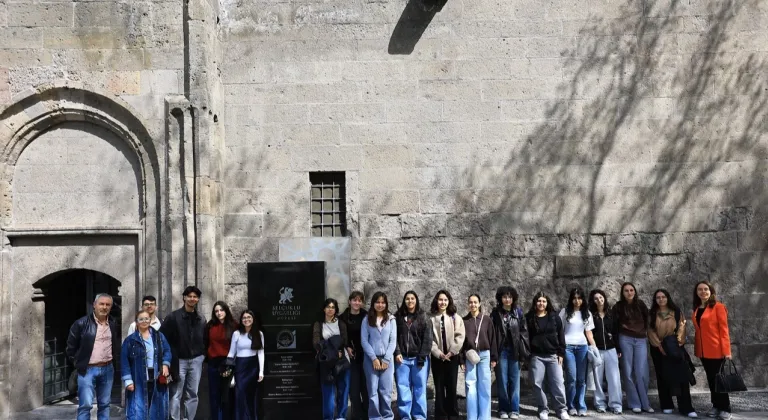 Kayseri Büyükşehir'den Portekizli öğrencilere 'Kültür Yolu'