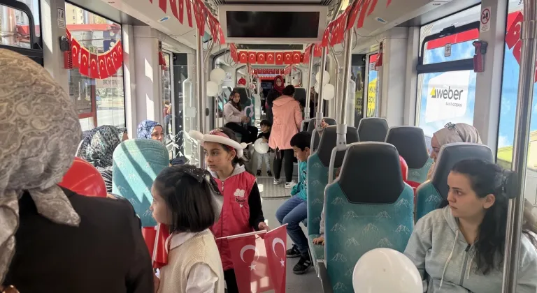 Kayseri Büyükşehir'in 'Çocuk Treni'ne büyük ilgi