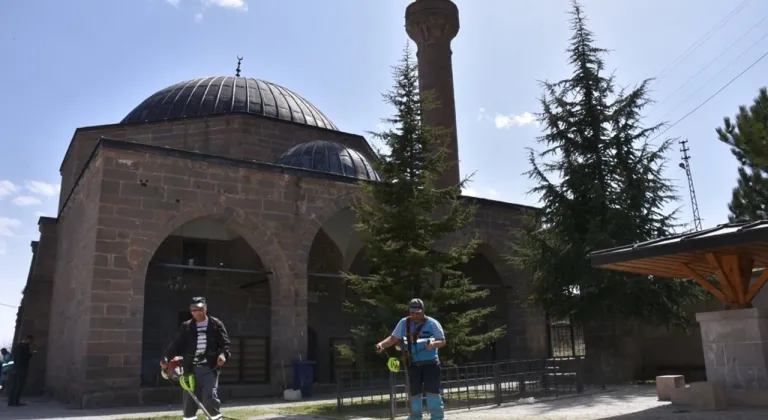Kayseri Kocasinan'da bayram öncesi hizmet seferberlii