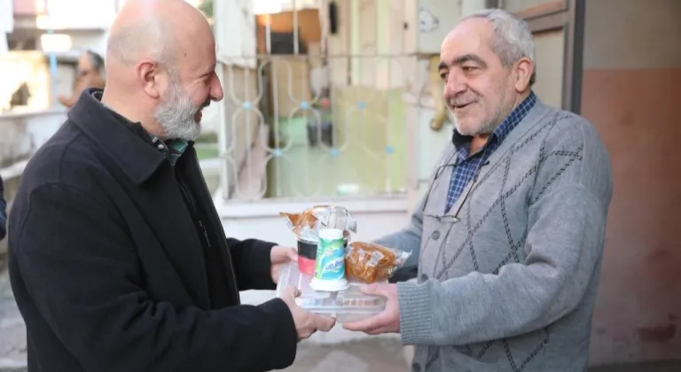 Kayseri Kocasinan'dan evlere sıcak yemek servisi