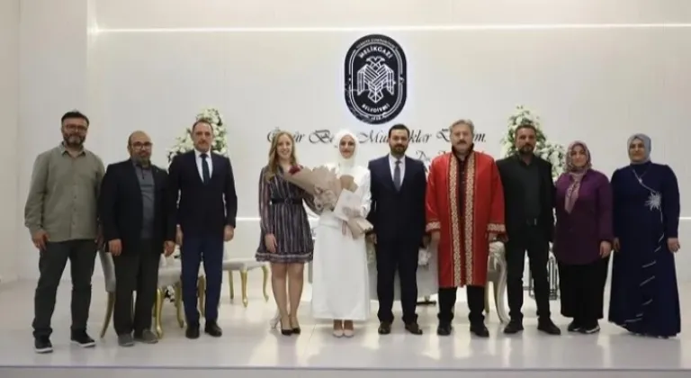 Kayseri Melikgazi’de Bir Günde 60 Çift “Evet” Dedi

