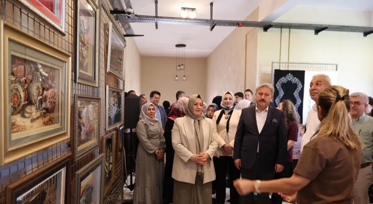 Kayseri Melikgazi'de bir yıllık emek görücüye çıktı