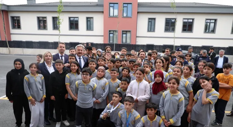 Kayseri Melikgazi'nin 2 yeni eğitim yuvası açıldı