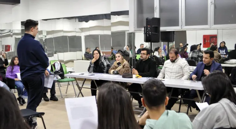 Kayseri Talas Karadut Tiyatrosu yetenek peşinde