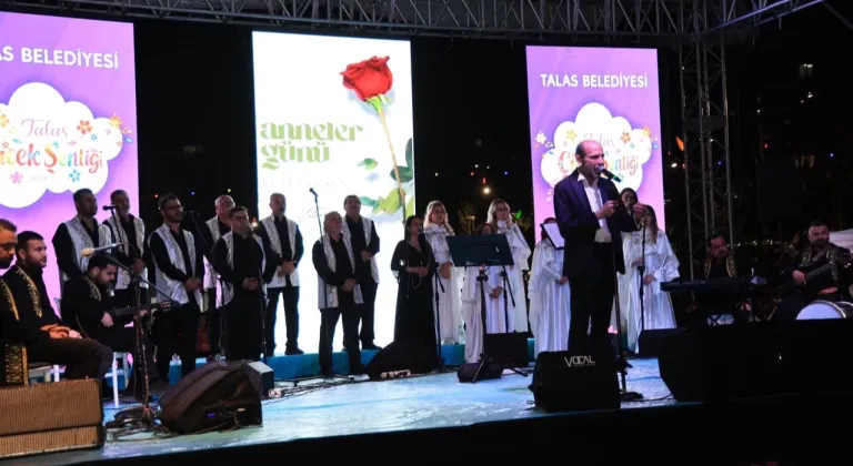 Kayseri Talas'ta Çiçek Festivali'ne muhteşem final