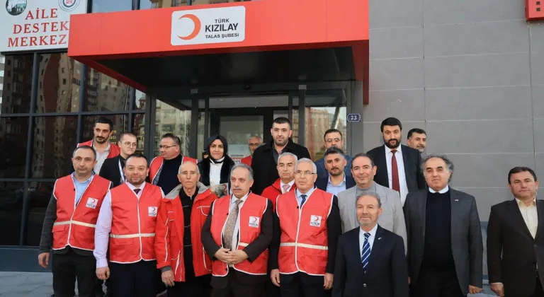Kayseri Talas'tan Türk Kızılayı'na kalıcı eser