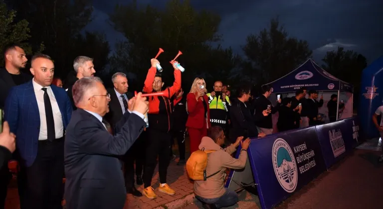 Kayseri'de Gece Koşusu coşkusu