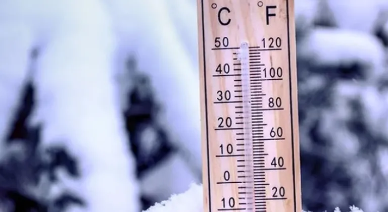 Kayseri’de Nisan Soğuğu: Termometreler -18’i Gördü

