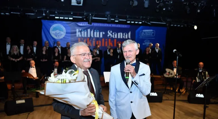 Kayseri’de Türk Sanat Müziği Gecesi