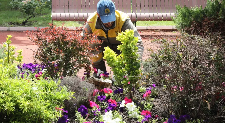 Keçiören’de Seradan Parklara Uzanan Yeşil Dokunuş