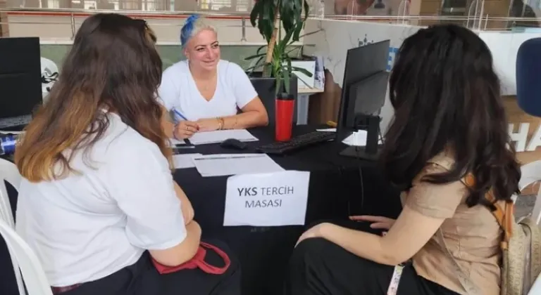 Keçiören’de Üniversite Adaylarına Ücretsiz Rehberlik Desteği

