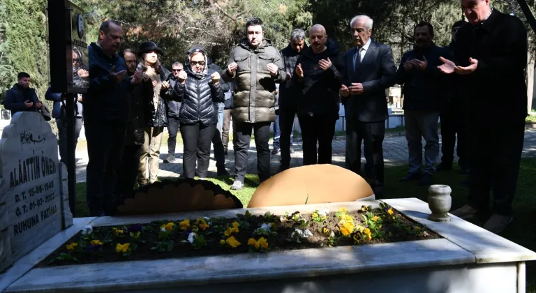 Keşan’da merhum Belediye Başkanı mezarı başında anıldı