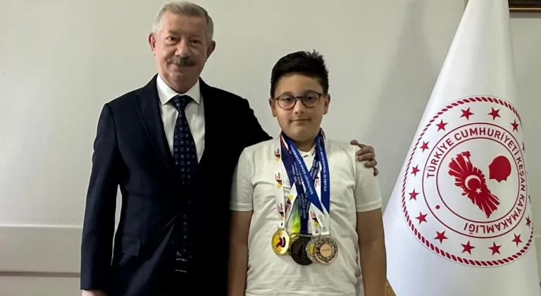 Keşanlı Matematik dehası Singapur yolcusu