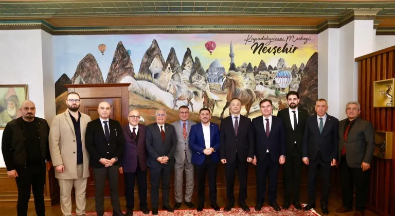 Kırgizistan Büyükelçisi'nden Başkan Arı'ya ziyaret