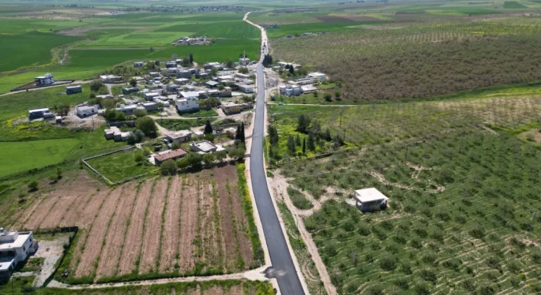 Kırsalda asfalta çalışmalarına devam
