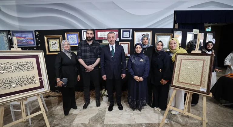 KO-MEK Yıl Sonu Sergileri İzmit’te Açıldı