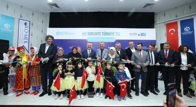 KO-MEK yıl sonu sergileri Kartepe’de başladı