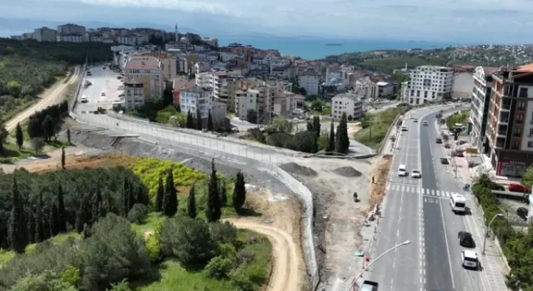 Kocaeli Büyükşehir, Gebze'de Trafik Sorununa Çözüm Sunuyor









