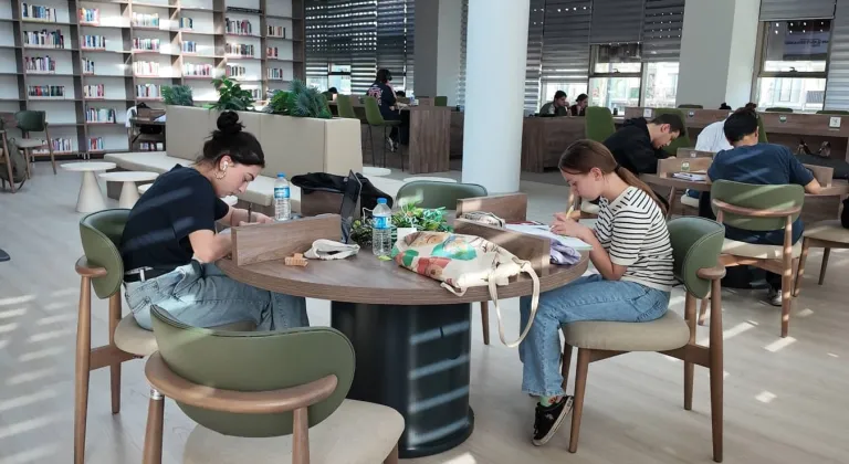 Kocaeli Büyükşehir’den kütüphanelere sınav ayarı