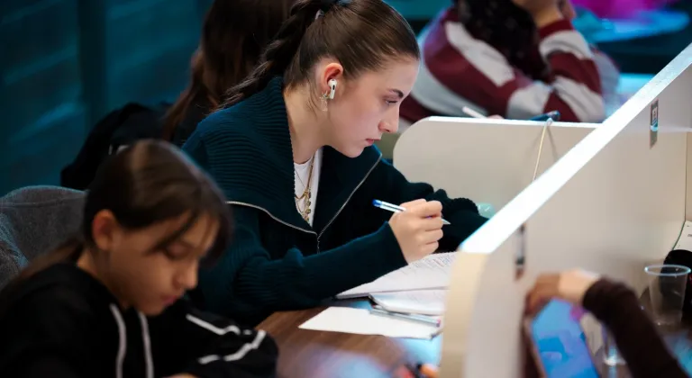 Kocaeli Büyükşehir’in Yeni Nesil Kütüphaneleri 69 Bin Üyeye Ulaştı