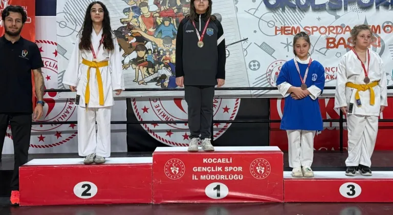 Kocaeli Çayırova’ya karatede 16 madalya birden