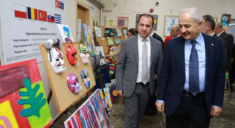 Kocaeli Gebze’de otizm farkındalığına anlamlı program