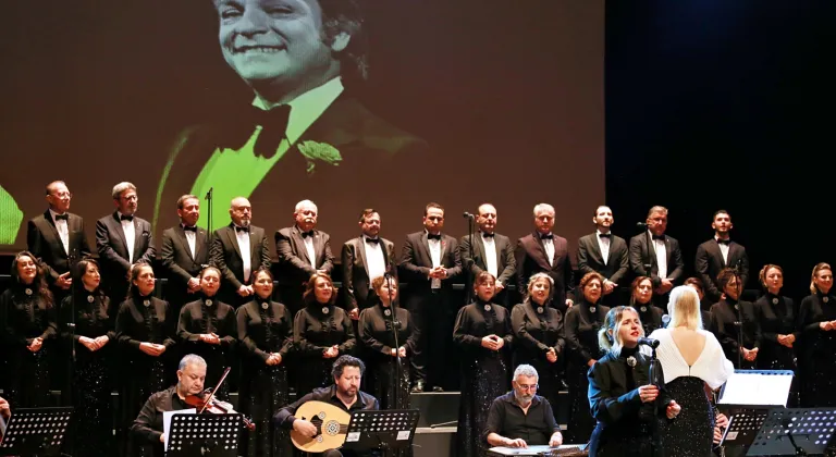 Kocaeli Gebze’de Zeki Müren şarkıları yankılandı