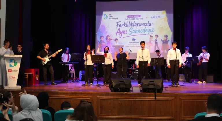 Kocaeli İzmit’te özel bireylerden sanat dolu performans