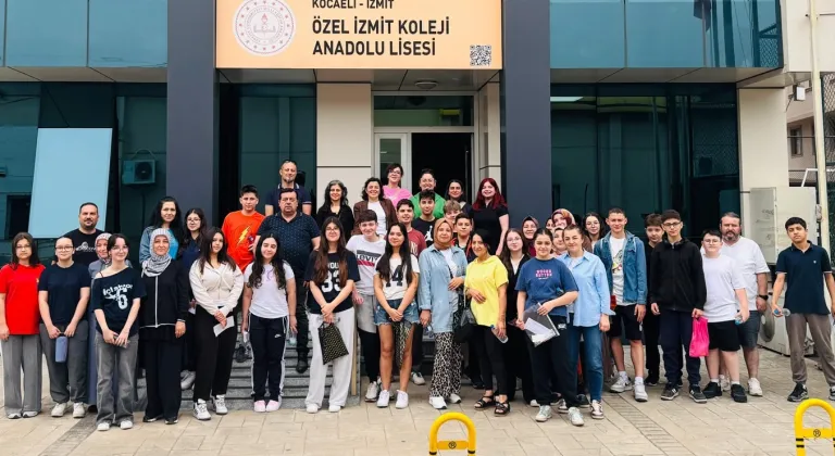 Kocaeli'de Çınar Akademi’den öğrencilere sınav provası