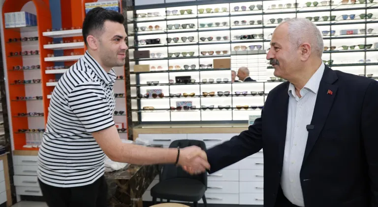 Kocaeli'de Gebze Belediye Başkanı esnafla buluştu